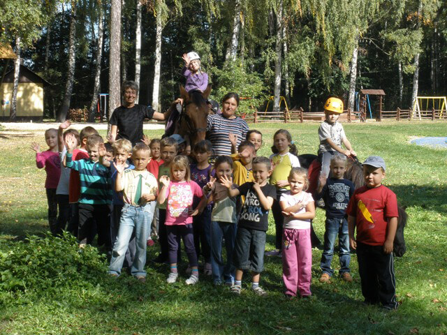 Nauka jazdy konnej dla dzieci